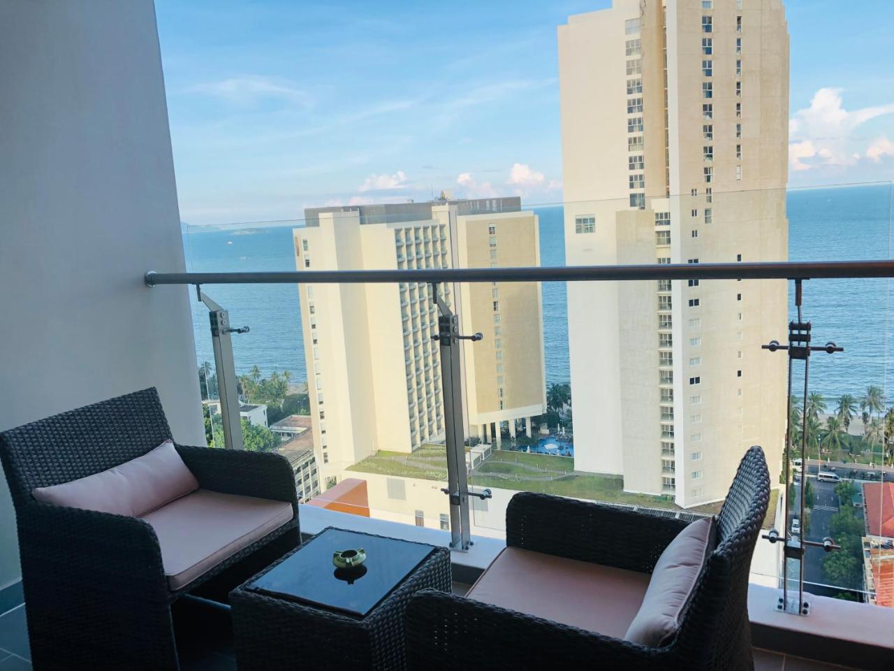 Atlantica Balcony Ocean View Serviced Apartment Nha Trang Bagian luar foto